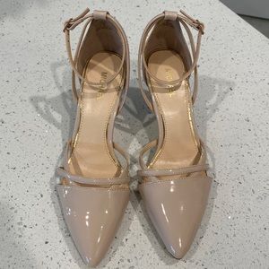 Womens size 8 Michael Heels